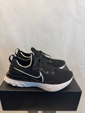 Nike Black and White Sneakers